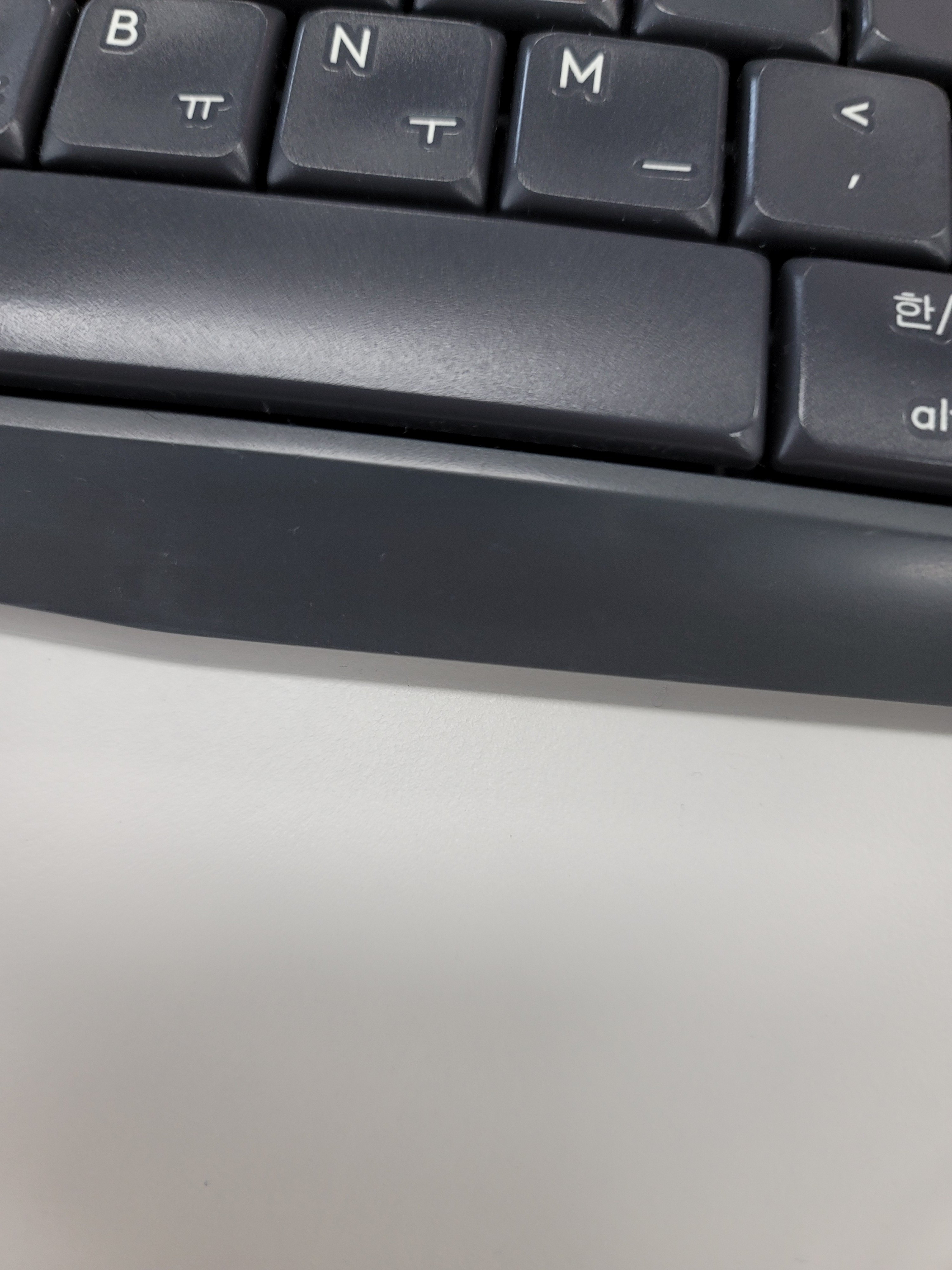 해율이님의 딸기 · 병해충상담 작성글 사진